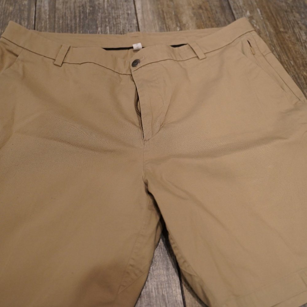 Men's Lululemon Shorts